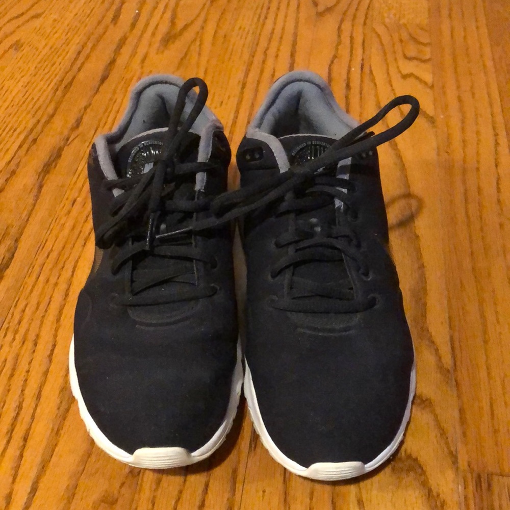 LD Runner Nike Sneakers